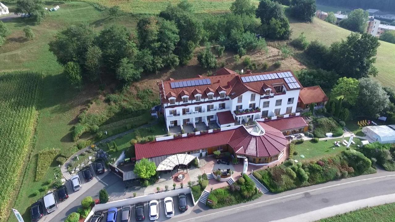 Vitalhotel Krainz لويبرسدورف باي فرس المظهر الخارجي الصورة
