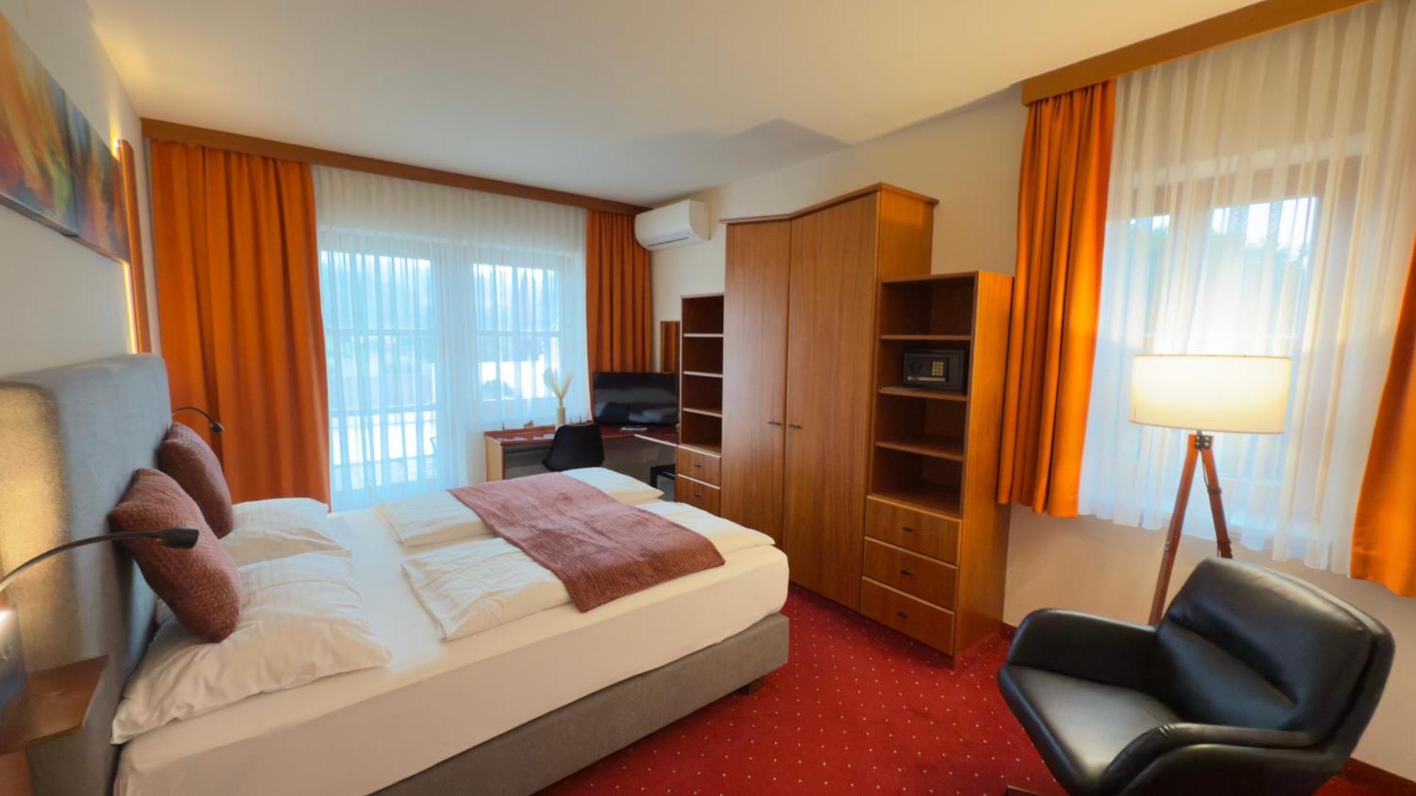 Vitalhotel Krainz لويبرسدورف باي فرس المظهر الخارجي الصورة