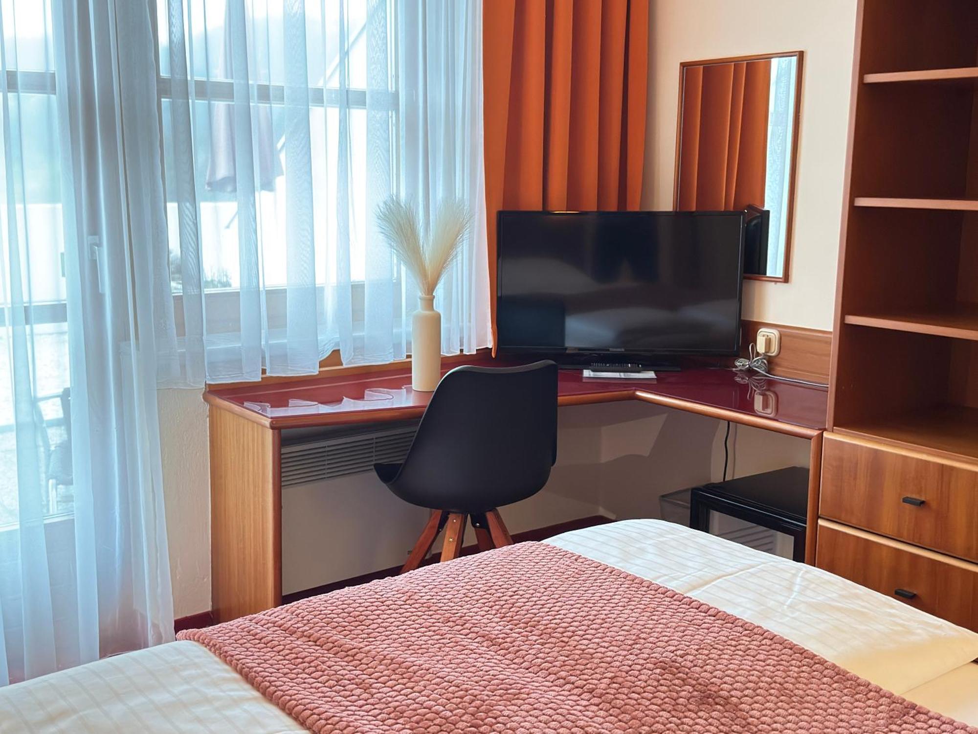 Vitalhotel Krainz لويبرسدورف باي فرس المظهر الخارجي الصورة